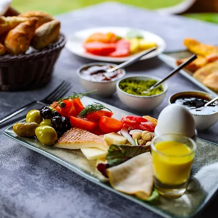 Doubletree By Hilton Incek 4* Ankara