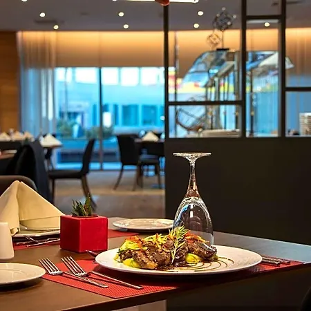 Szálloda Doubletree By Hilton Incek 4*