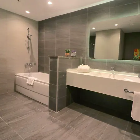 Doubletree By Hilton Incek 4* Ankara