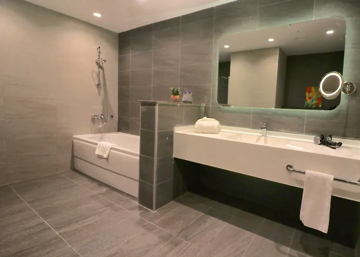 Doubletree By Hilton Incek 4*